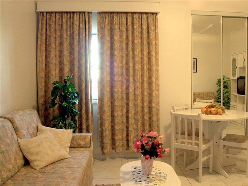 Apartamentos Sereia Da Oura Албуфейра Екстериор снимка